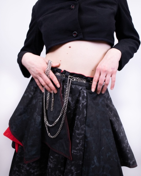 Chained skirt